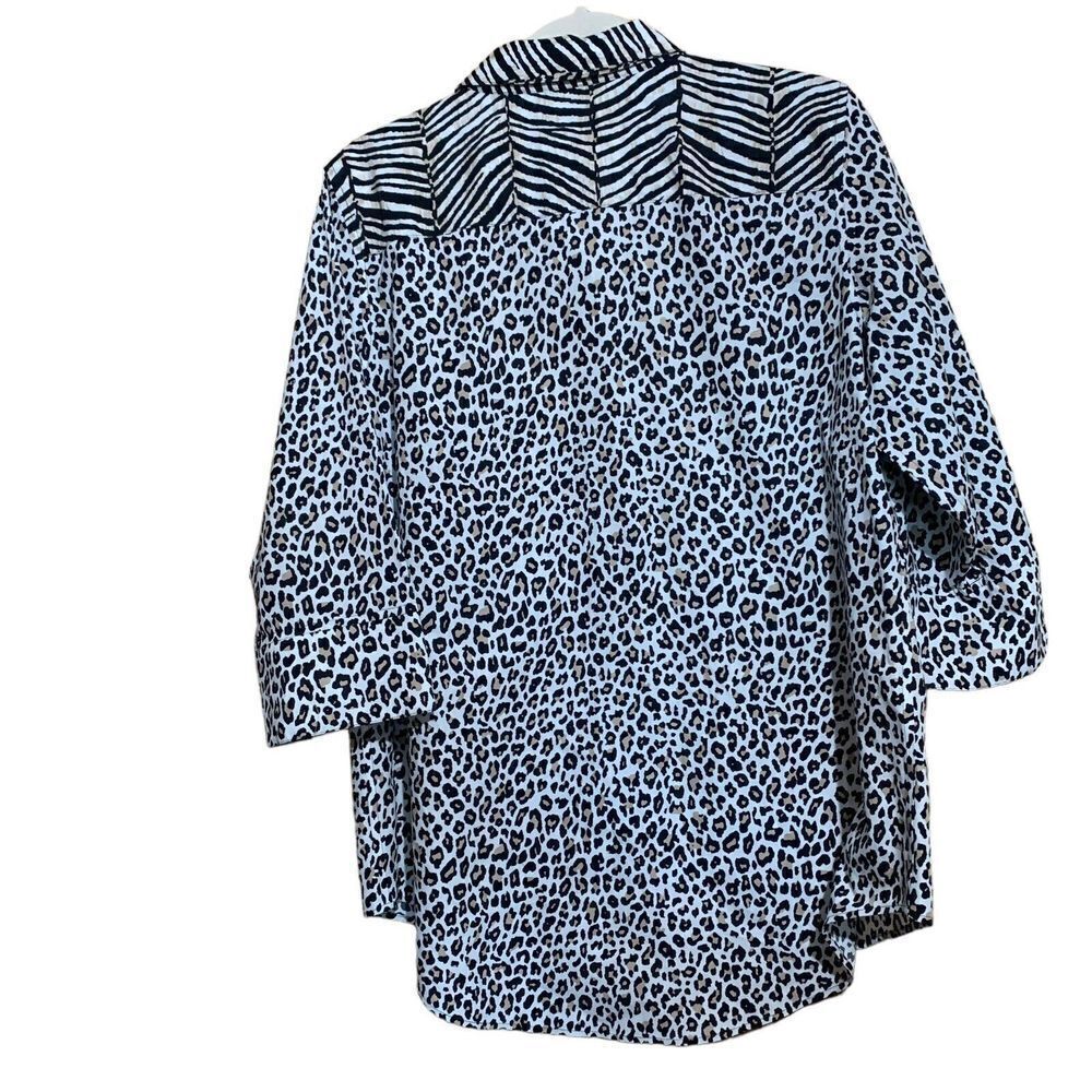 Chico's Womens Size Large Multicolor Animal Print Cotton Button Up Shirt Blouse - Picture 4 of 7